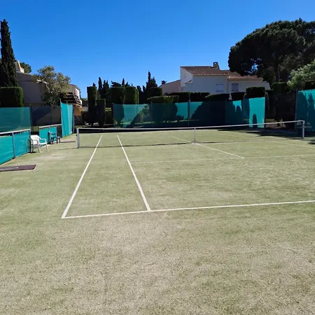 Cap O Tennis בית נופש